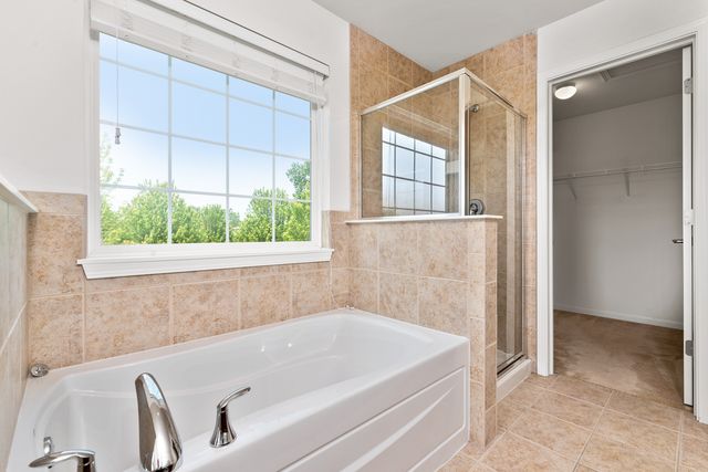 3568 Gabrielle Lane, Aurora, IL 60504