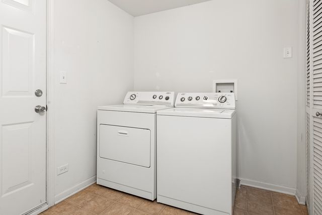 3568 Gabrielle Lane, Aurora, IL 60504