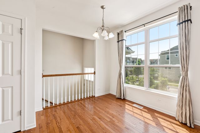 3568 Gabrielle Lane, Aurora, IL 60504