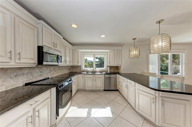 3291 BAYOU ROAD, Longboat Key, FL 34228