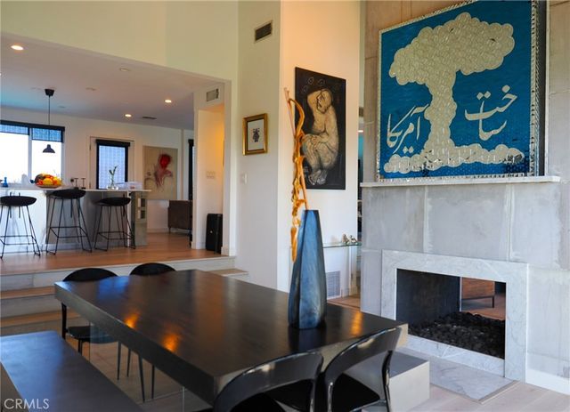 5177 Medina Road, Woodland Hills, CA 91364