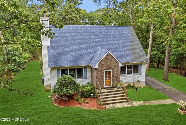 313 Pfister Road, Jackson, NJ 08527