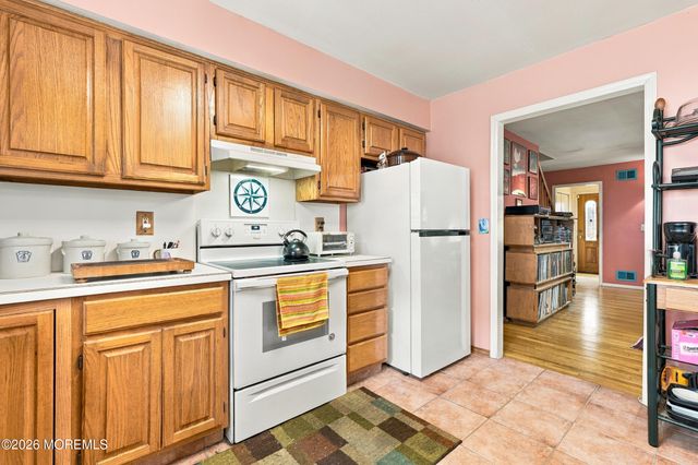 313 Pfister Road, Jackson, NJ 08527