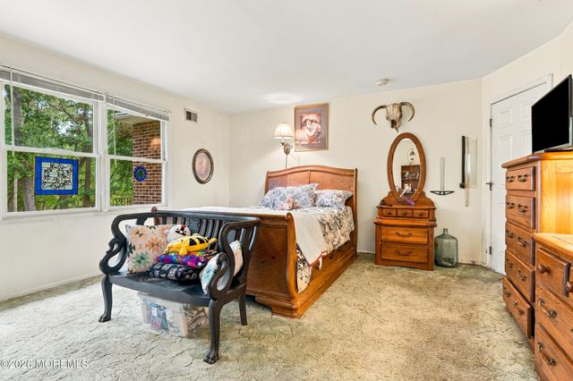 313 Pfister Road, Jackson, NJ 08527