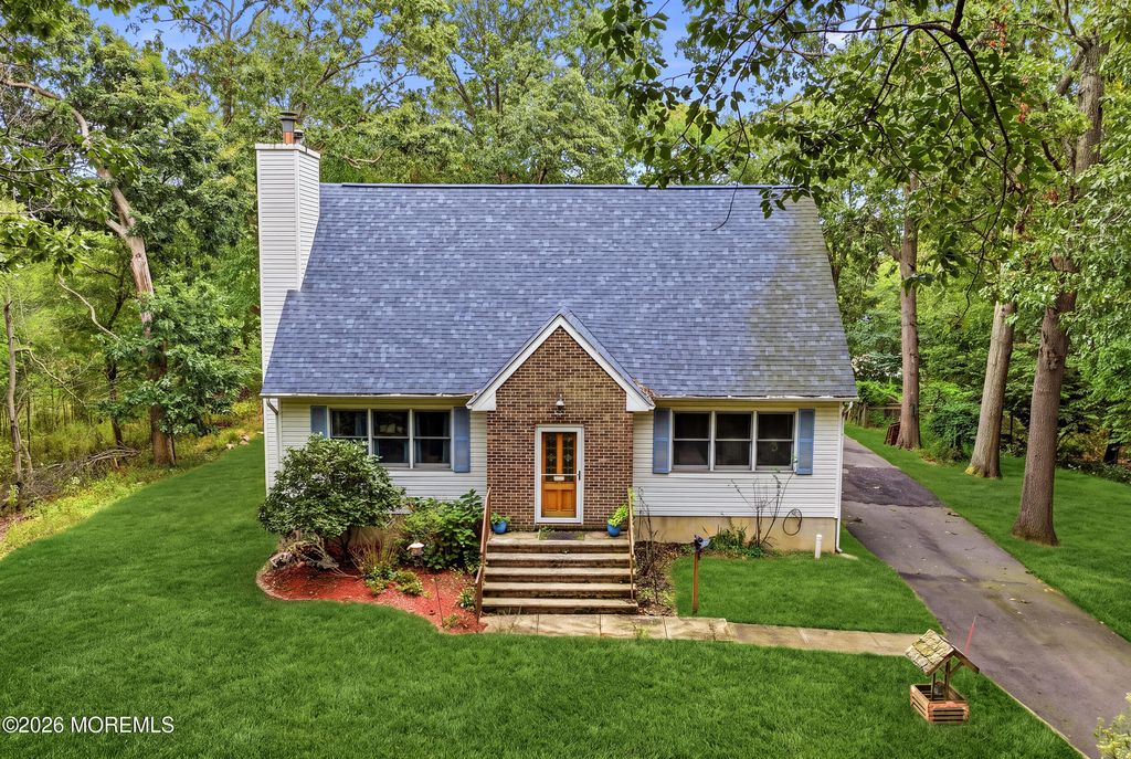 313 Pfister Road, Jackson, NJ 08527