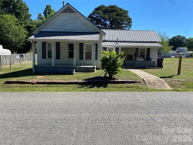 306 Howell Street, Cherryville, NC 28021