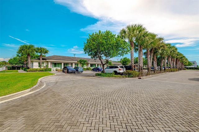 20690 NW 27 Avenue, Miami Gardens, FL 33056