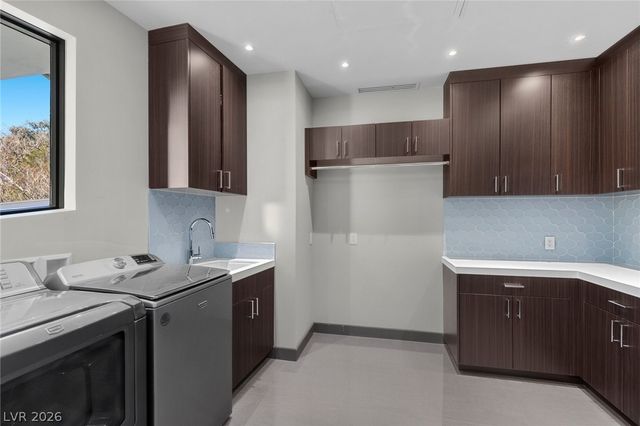 1108 Pine Island Court, Las Vegas, NV 89134