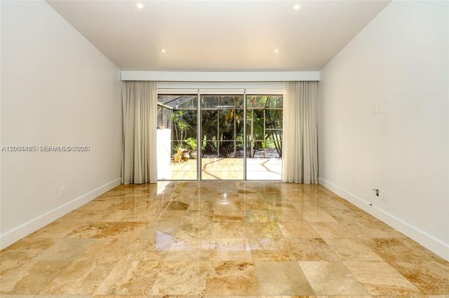 4761 NW 98th Place, Doral, FL 33178