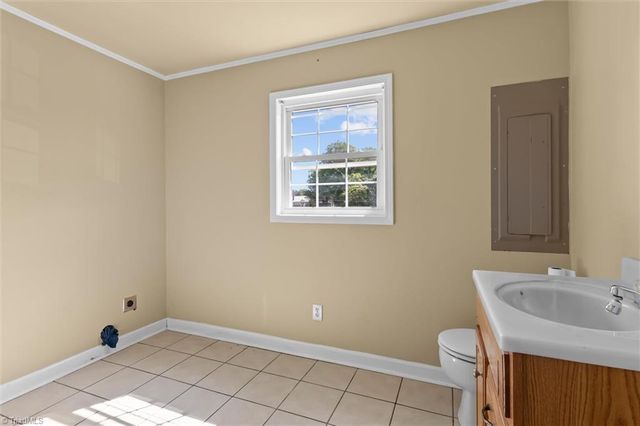 861 Creed Road, Ararat, NC 27007