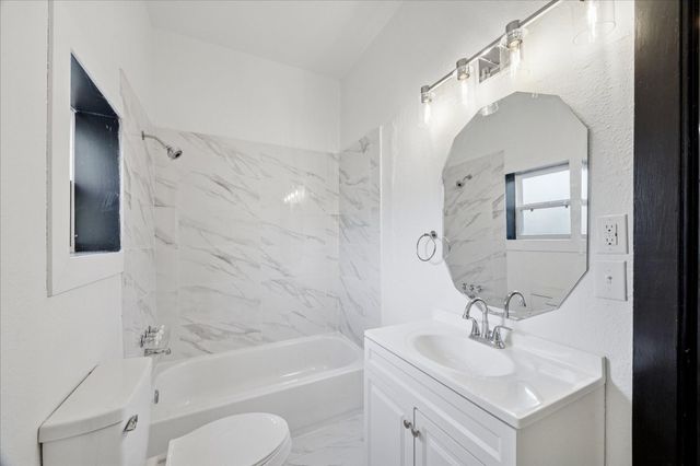 502 Gregg Street, Houston, TX 77020