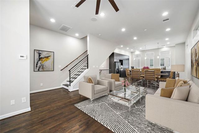 128 Pierce Street, Houston, TX 77002