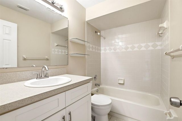 1094 BRIELLE COURT, Oviedo, FL 32765