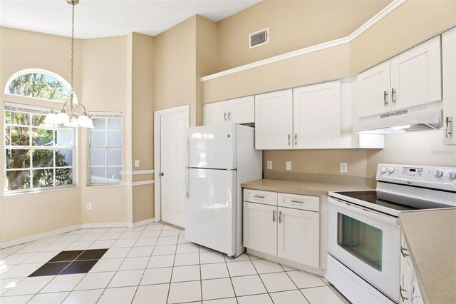 1094 BRIELLE COURT, Oviedo, FL 32765