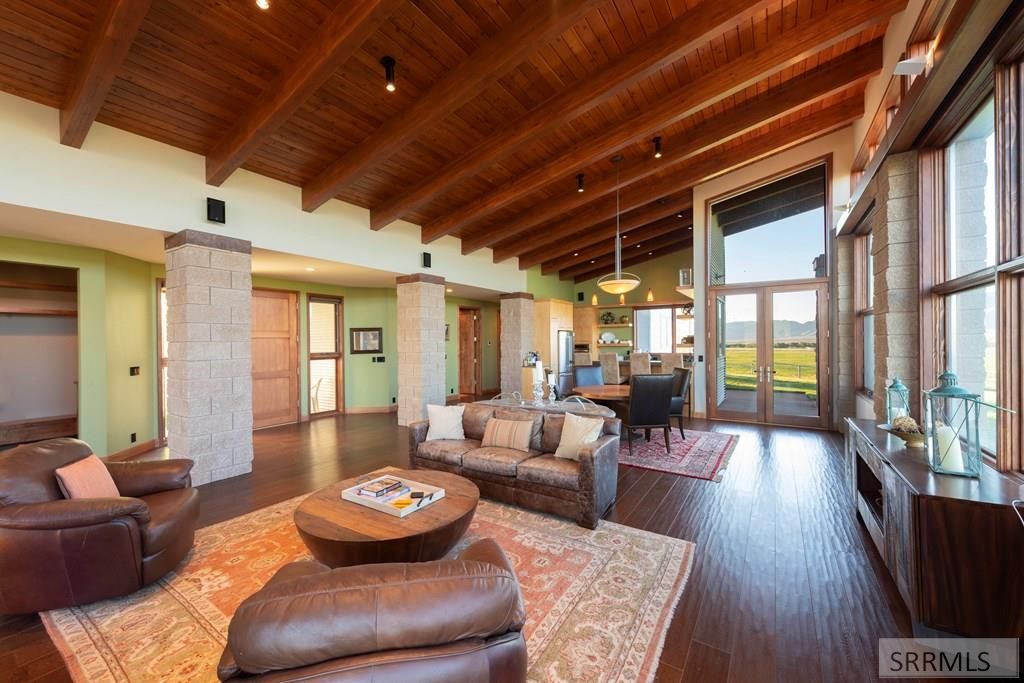 Image 12 of property listing at 35 Meadow Creek Road, May, ID 83253