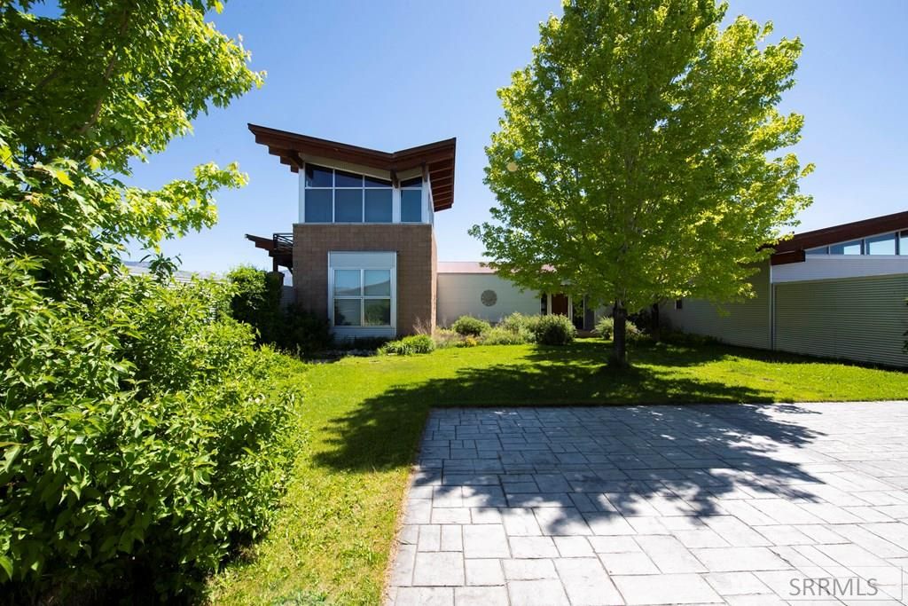 Image 26 of property listing at 35 Meadow Creek Road, May, ID 83253