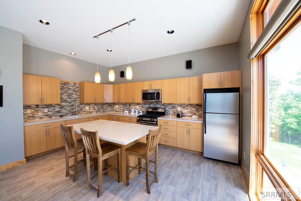 Image 28 of property listing at 35 Meadow Creek Road, May, ID 83253