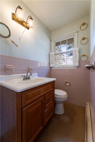 1037 Great Road, Lincoln, RI 02865