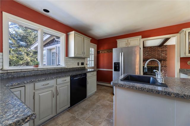 1037 Great Road, Lincoln, RI 02865