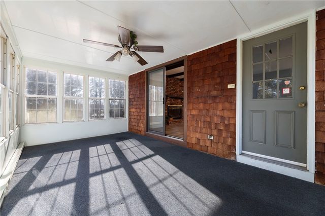 1037 Great Road, Lincoln, RI 02865