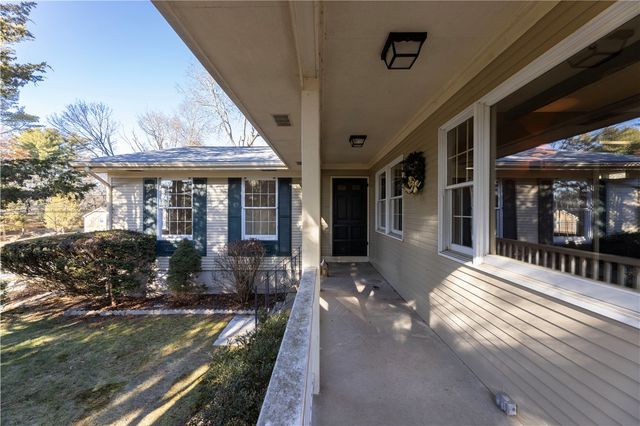 1037 Great Road, Lincoln, RI 02865