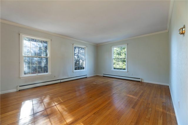 1037 Great Road, Lincoln, RI 02865