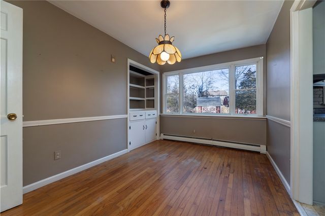 1037 Great Road, Lincoln, RI 02865