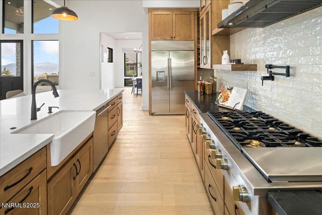 10755 Renegade Court, Reno, NV 89511