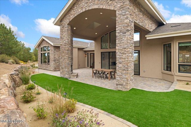 10755 Renegade Court, Reno, NV 89511