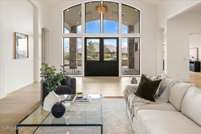 10755 Renegade Court, Reno, NV 89511