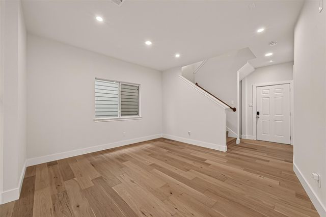 11812 Chanteloup Drive, Houston, TX 77047