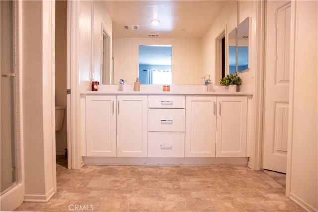 1766 Park Place, Riverside, CA 92501