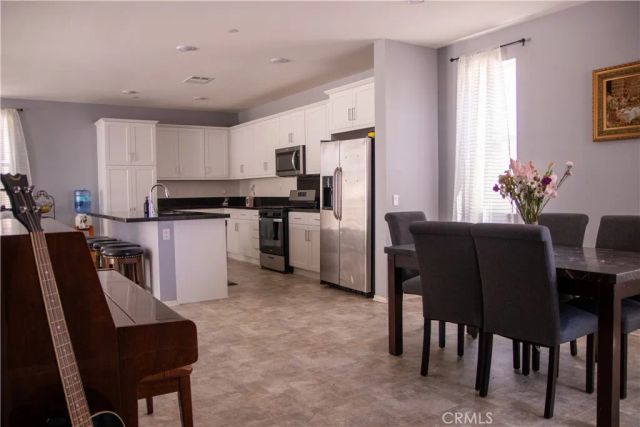 1766 Park Place, Riverside, CA 92501