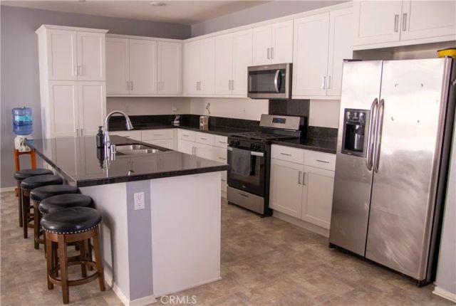 1766 Park Place, Riverside, CA 92501