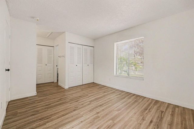 1011 NE Abada Ct Court NE 110, Palm Bay, FL 32905