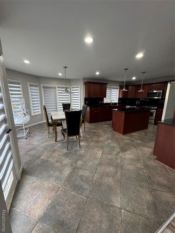 50493 Nesting Ridge Drive, Macomb, MI 48044