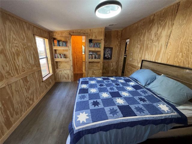 27834 VEVA AVENUE, Paisley, FL 32767