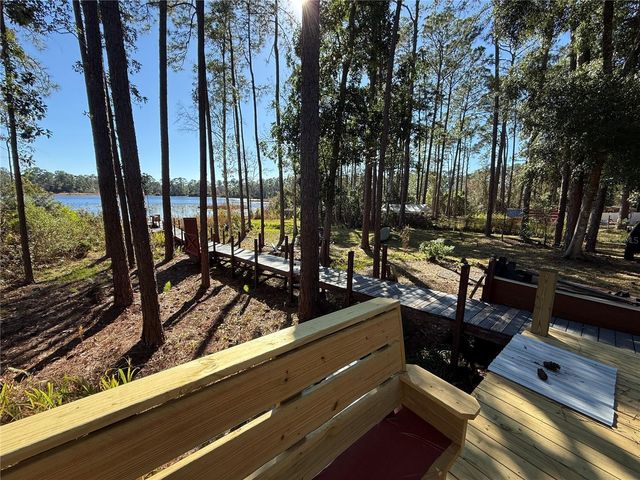 27834 VEVA AVENUE, Paisley, FL 32767