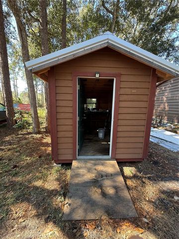 27834 VEVA AVENUE, Paisley, FL 32767