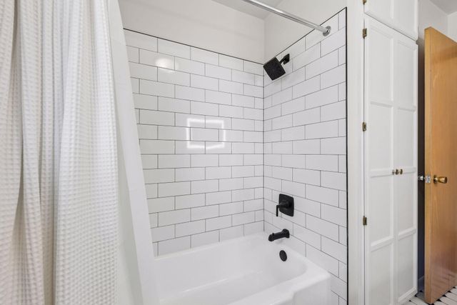 1073 Eleanor Avenue, Saint Paul, MN 55116