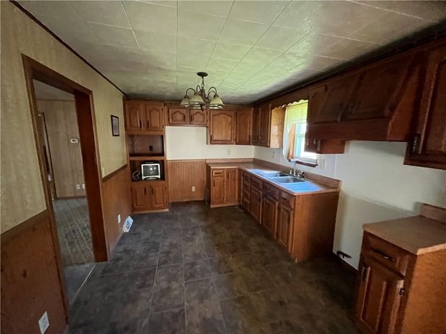 714 Stewartson Rd, Templeton, PA 16259