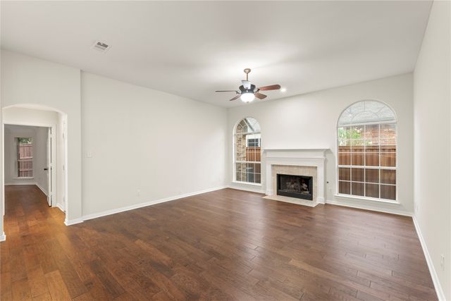 8513 Mill Creek Road, Irving, TX 75063