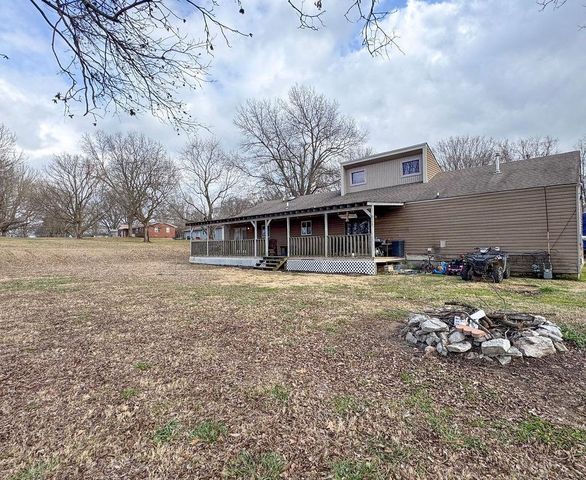 127 WALTON LOOP RD, Covington, TN 38019