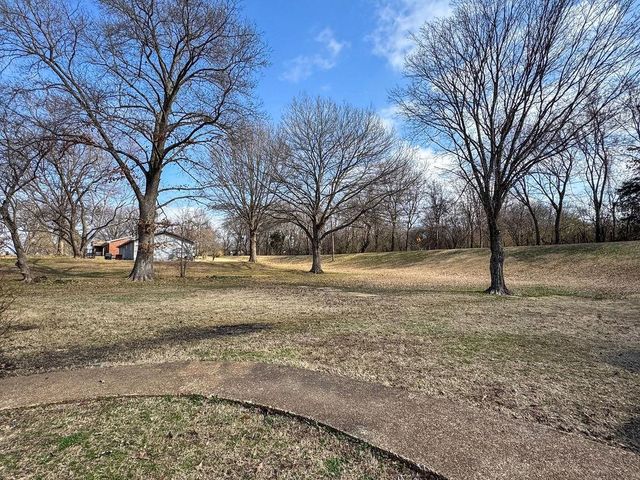 127 WALTON LOOP RD, Covington, TN 38019