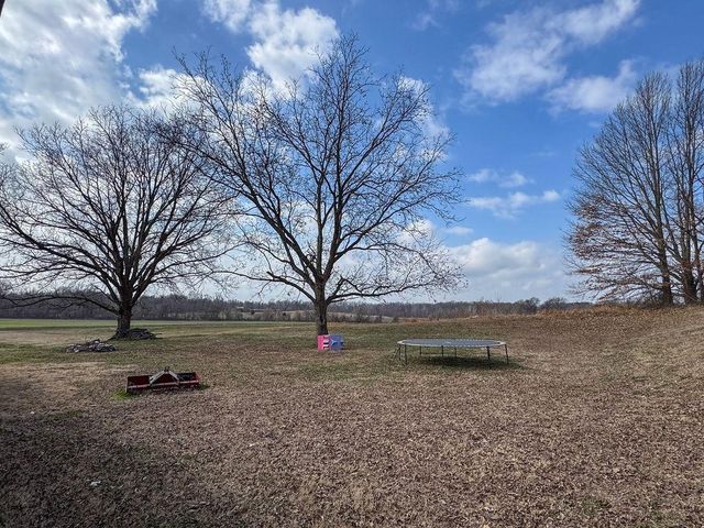 127 WALTON LOOP RD, Covington, TN 38019