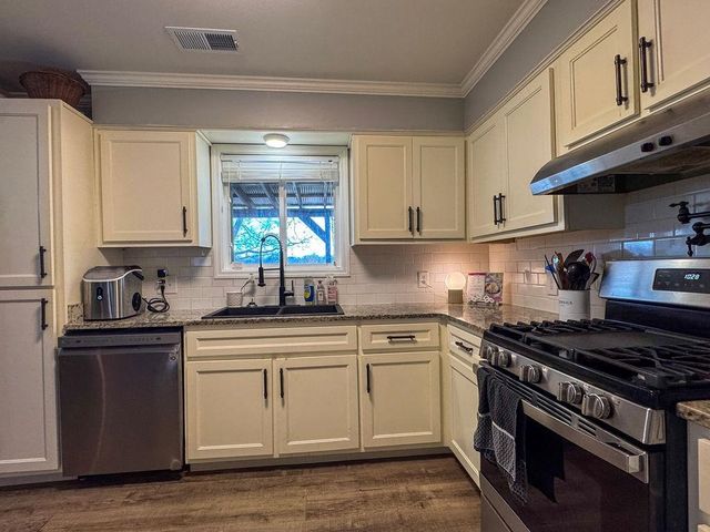 127 WALTON LOOP RD, Covington, TN 38019