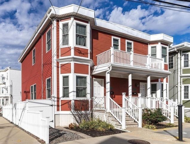 10 Ford Street 1, Boston, MA 02128