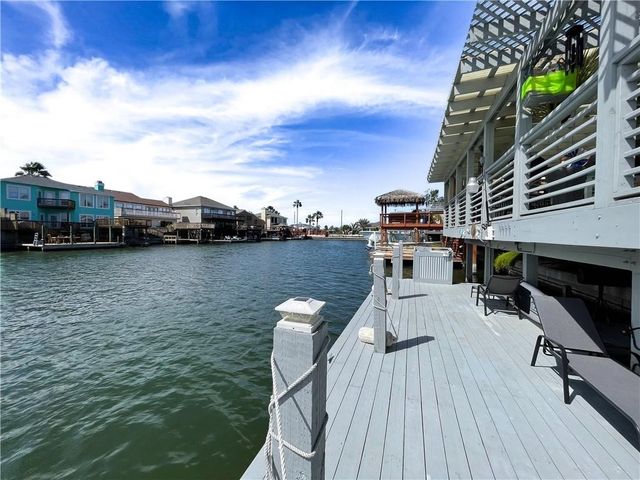 15321 Beaufort Ct, Corpus Christi, TX 78418