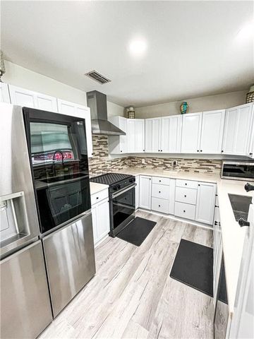 15321 Beaufort Ct, Corpus Christi, TX 78418
