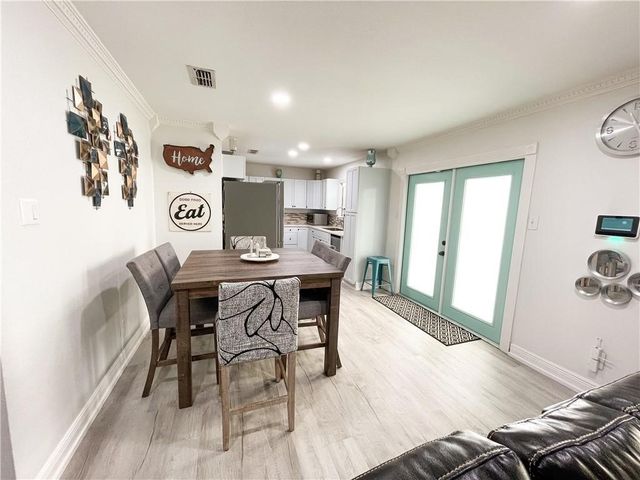 15321 Beaufort Ct, Corpus Christi, TX 78418